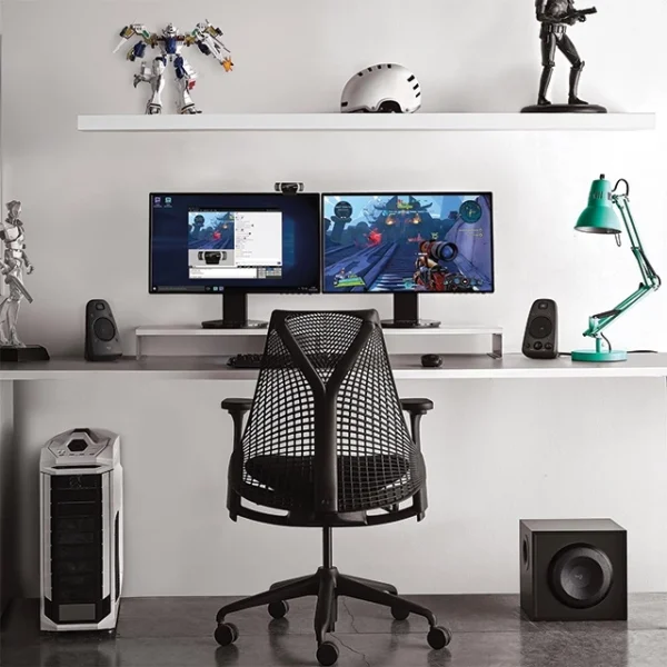 Logitech Z625 Powerful THX Sound 2.1 Speaker System